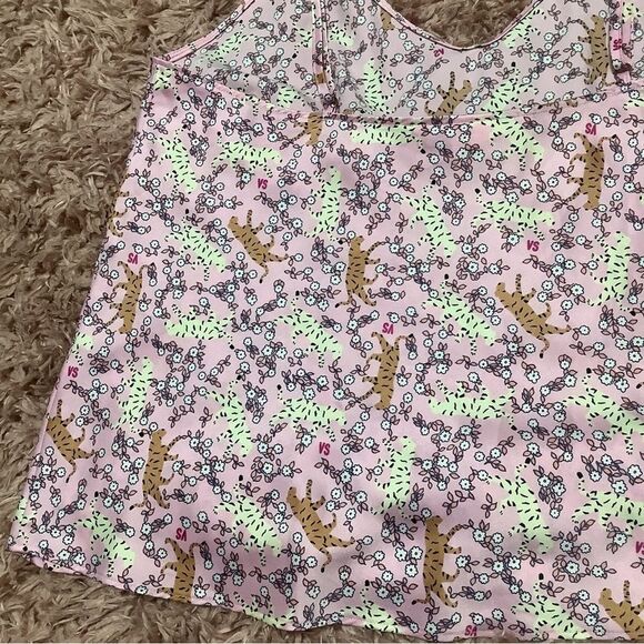 Victoria’s Secret Y2K Style Pastel Pink Retro Tiger Print Camisole Size Small - Picture 10 of 12